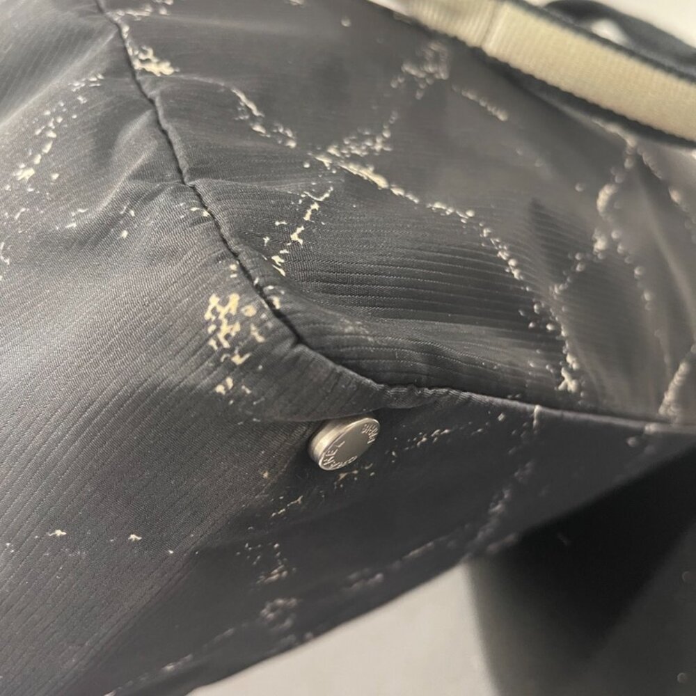 Chanel Travel Ligne Tote ( - Picture 5 of 12